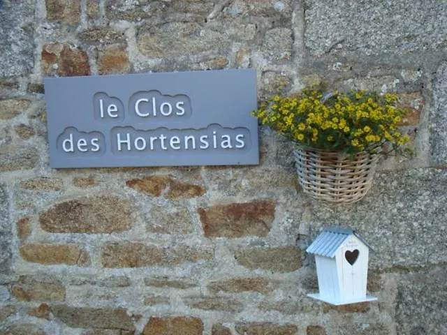 *** Alojamento de Acomodação e Pequeno-almoço Le Clos Des Hortensias Acomodação com café da manhã Plémy França