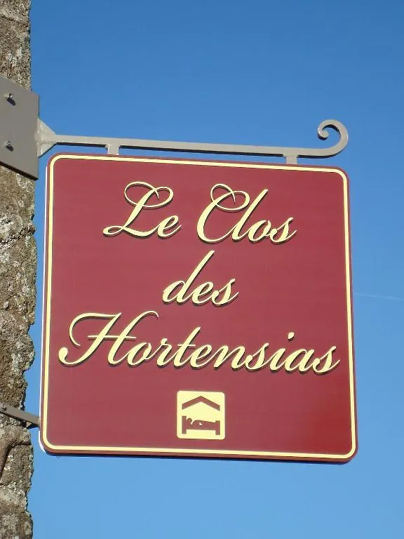 Alojamento de Acomodação e Pequeno-almoço Le Clos Des Hortensias Acomodação com café da manhã Plémy